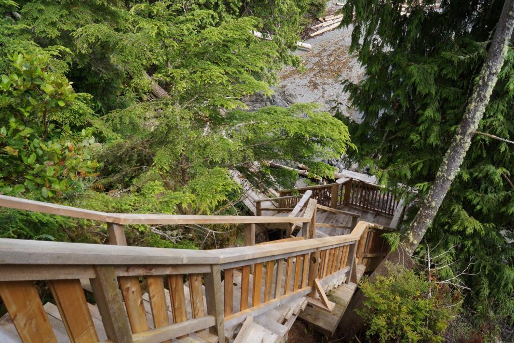 Cygnet Cove Suites Ucluelet Esterno foto